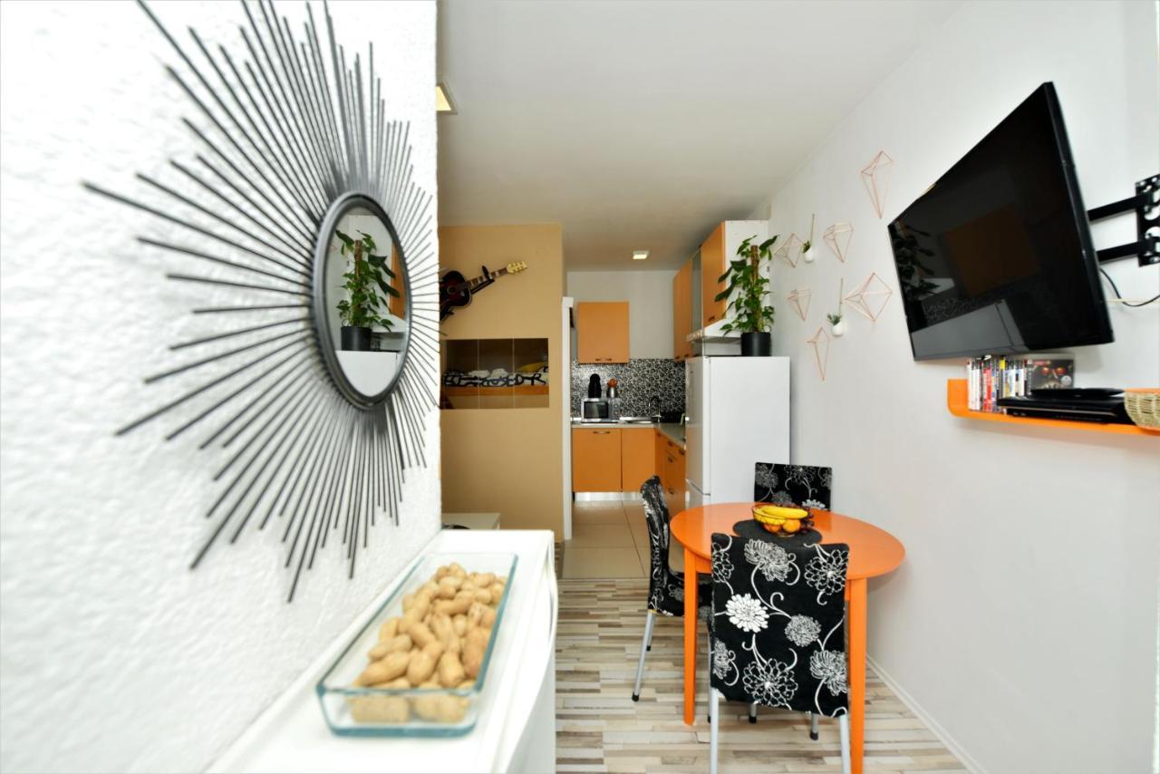 Pop&Rock Holiday House Zara Esterno foto