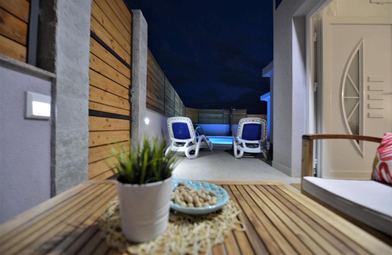 Pop&Rock Holiday House Zara Esterno foto