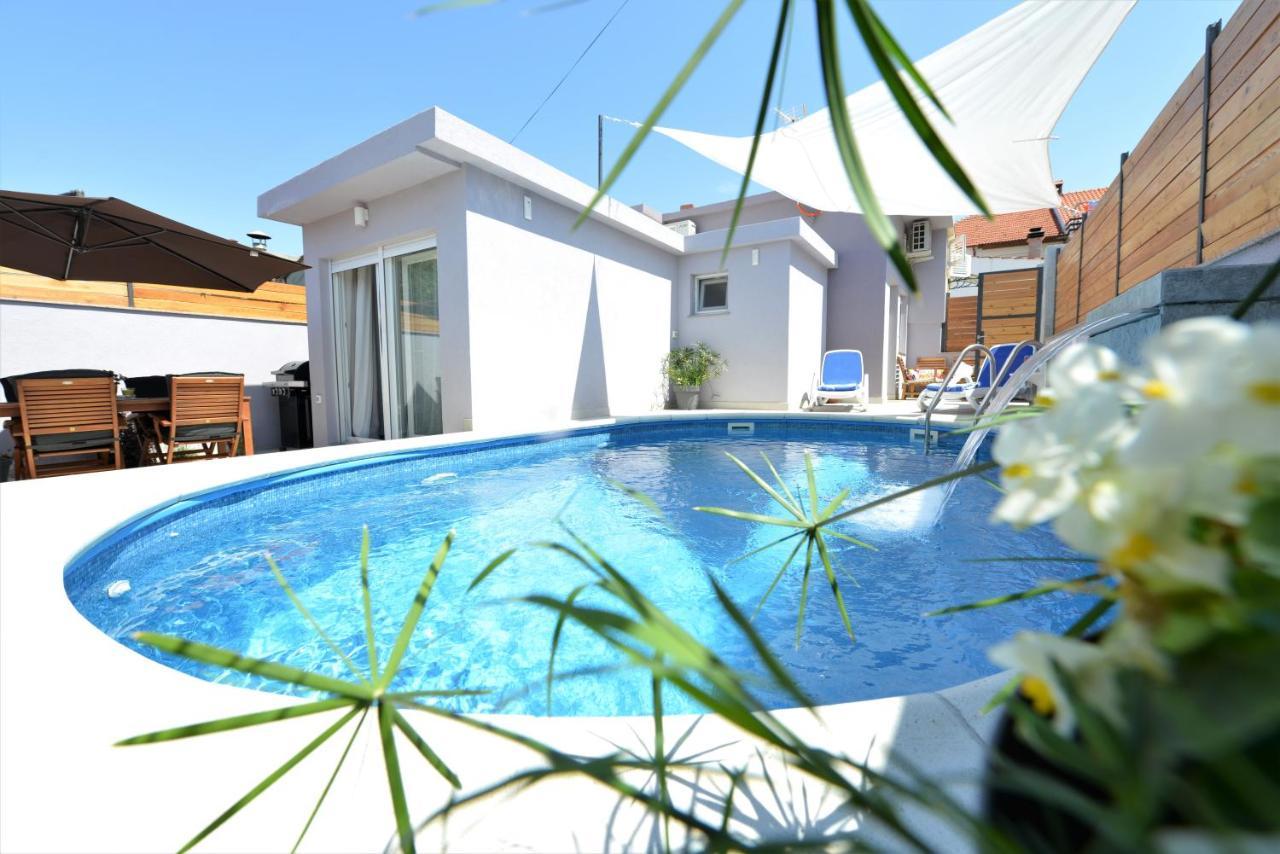 Pop&Rock Holiday House Zara Esterno foto