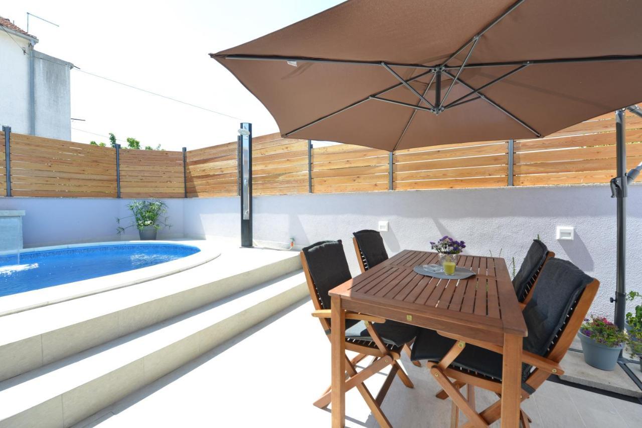 Pop&Rock Holiday House Zara Esterno foto
