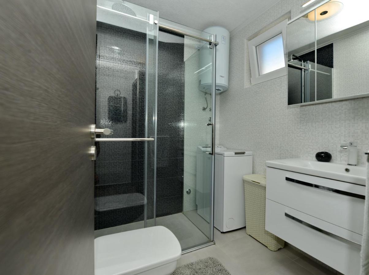 Pop&Rock Holiday House Zara Esterno foto
