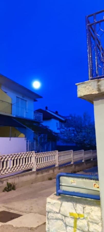 Pop&Rock Holiday House Zara Esterno foto