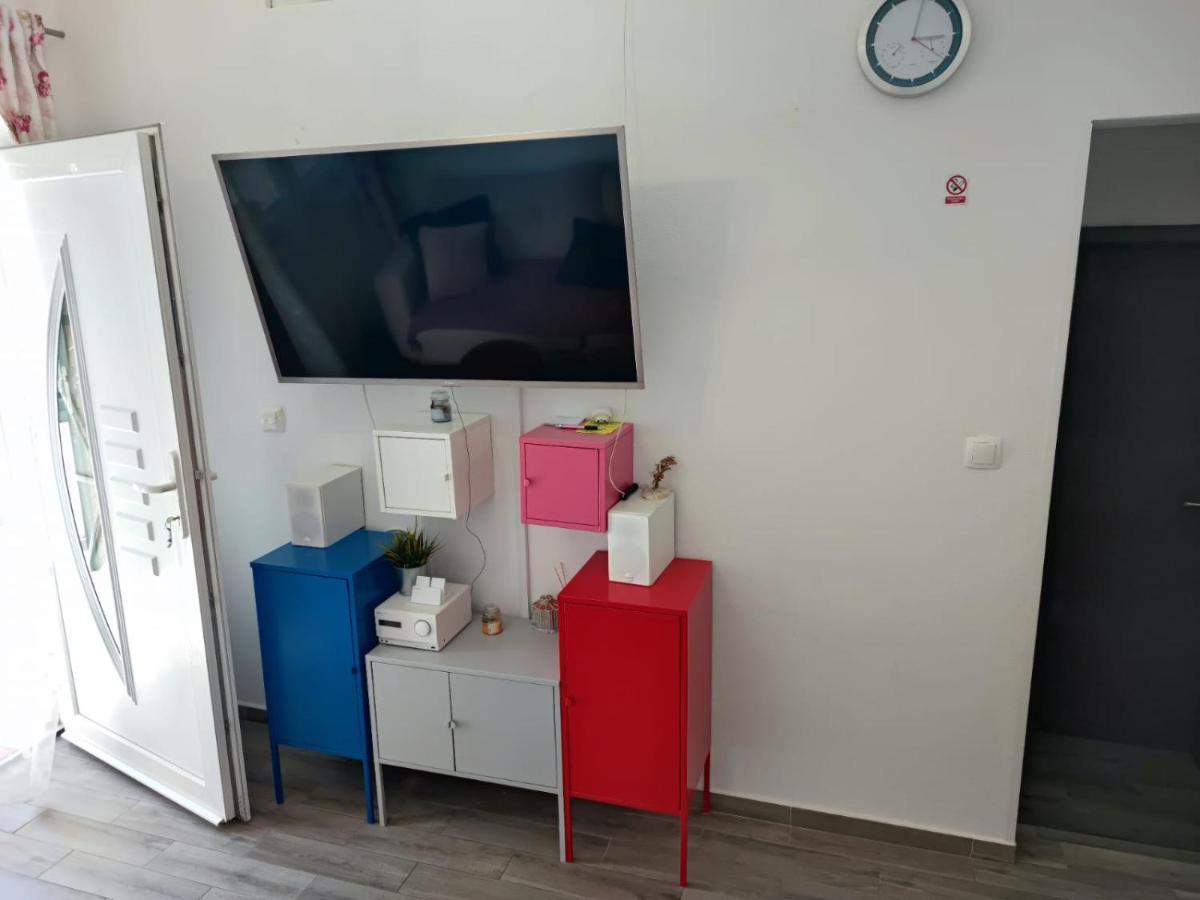 Pop&Rock Holiday House Zara Esterno foto